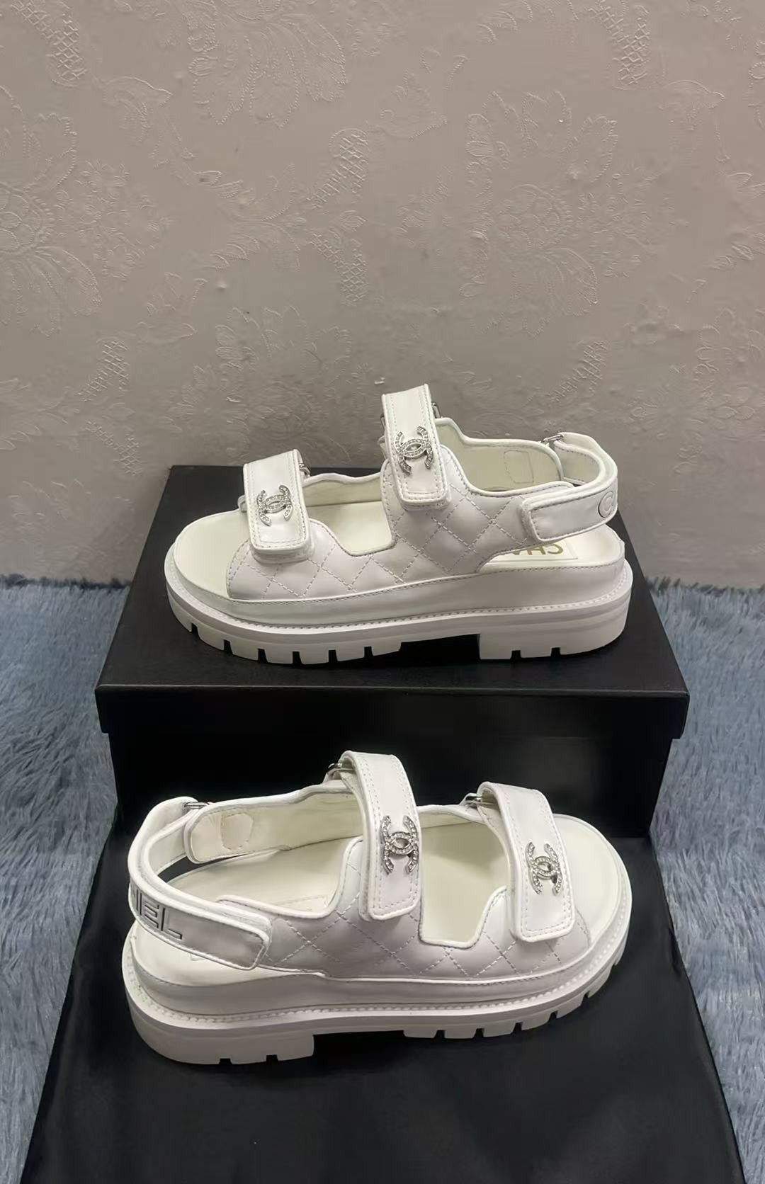 Chanel Sandals White For Women - MassToneUS